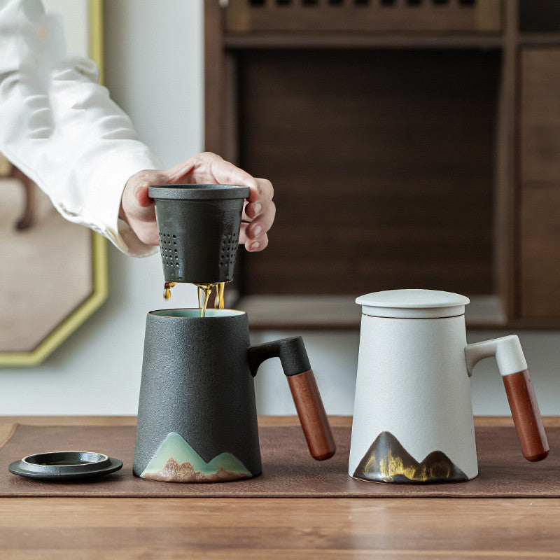 Modern Ceramic Tea Mug With Lid Filter - Peak Sip