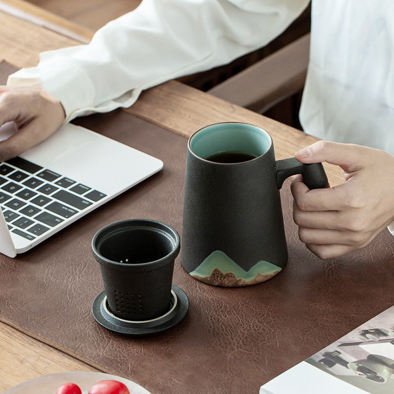 Modern Ceramic Tea Mug With Lid Filter - Peak Sip