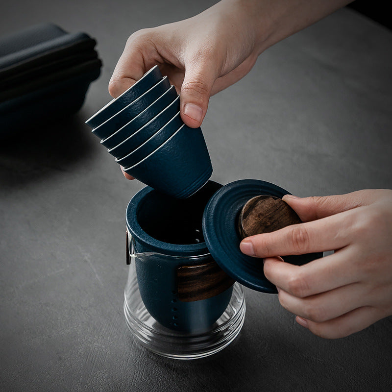 Modern Travel Tea Set: Elegance On-The-Go