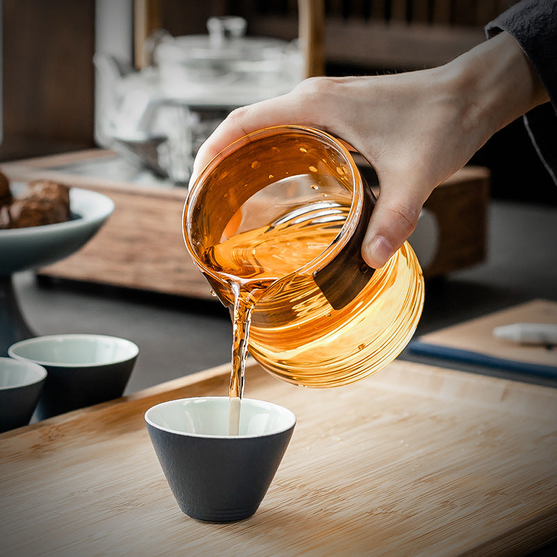 Modern Travel Tea Set: Elegance On-The-Go