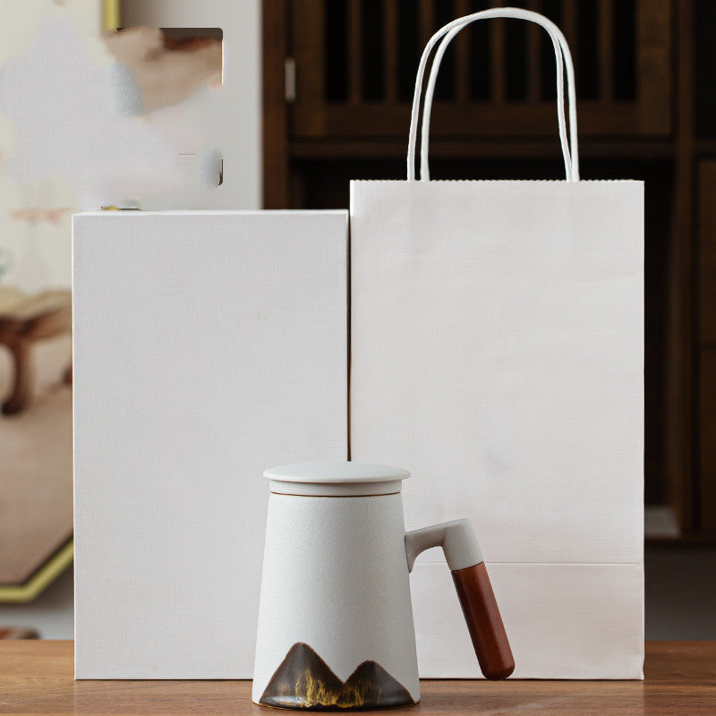 Modern Ceramic Tea Mug With Lid Filter - Peak Sip